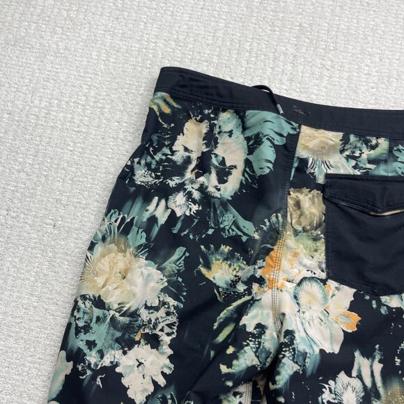 Y2K Oneill Board Shorts Mens 34 Blue / Black Floral Swim Trunks Beach Surfing - Picture 12 of 13